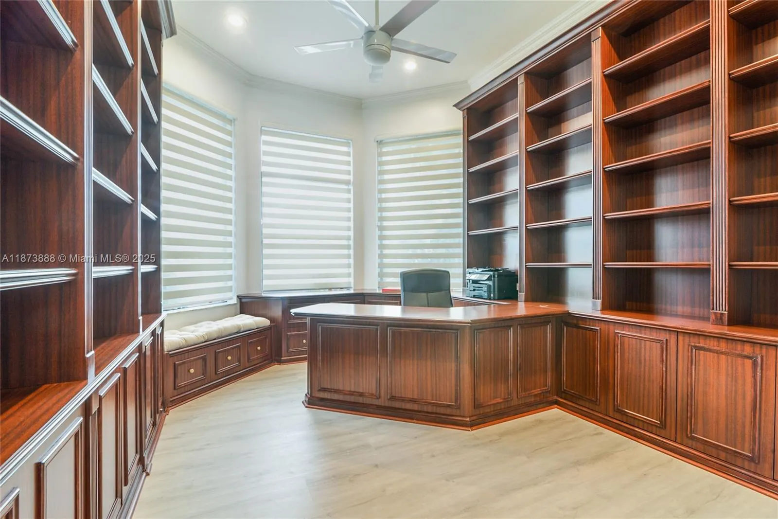 3041 Birkdale