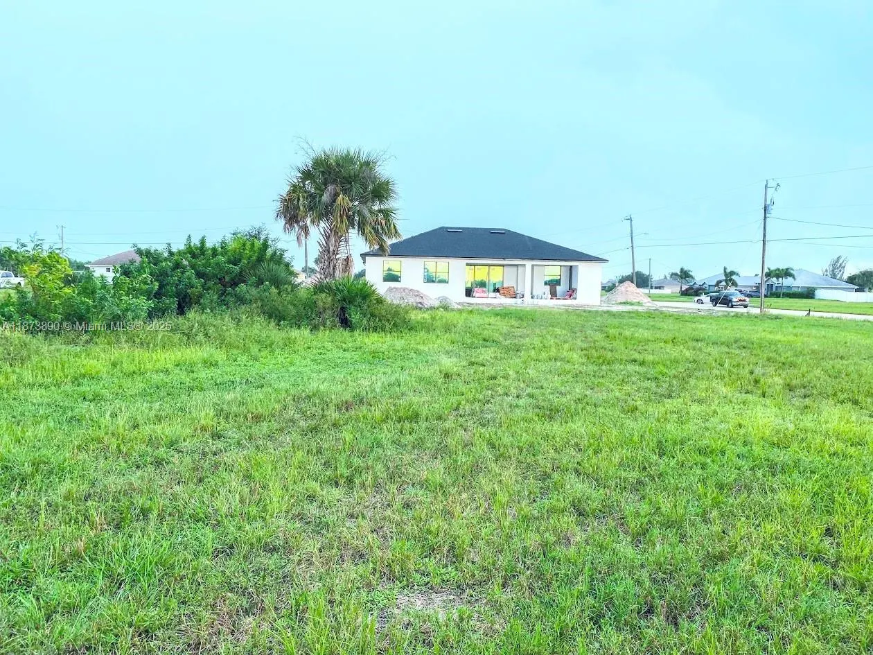 809 NW 29th Ave