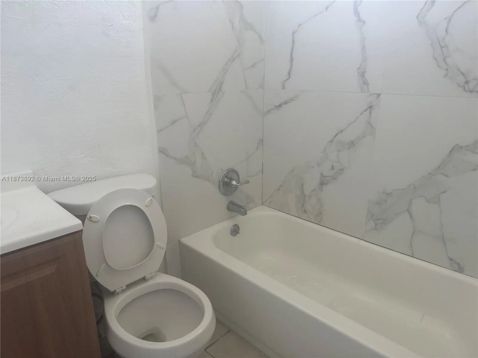 612 NW 2nd Ave, #2