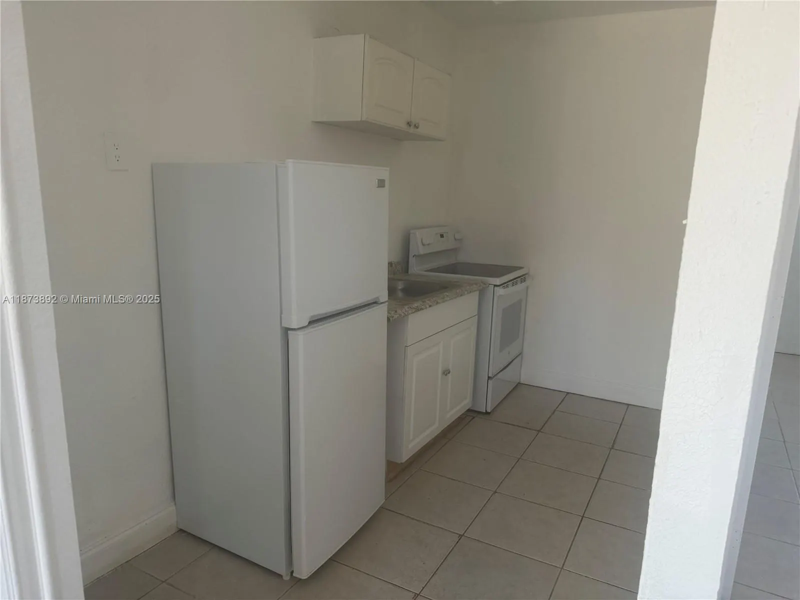 612 NW 2nd Ave, #2