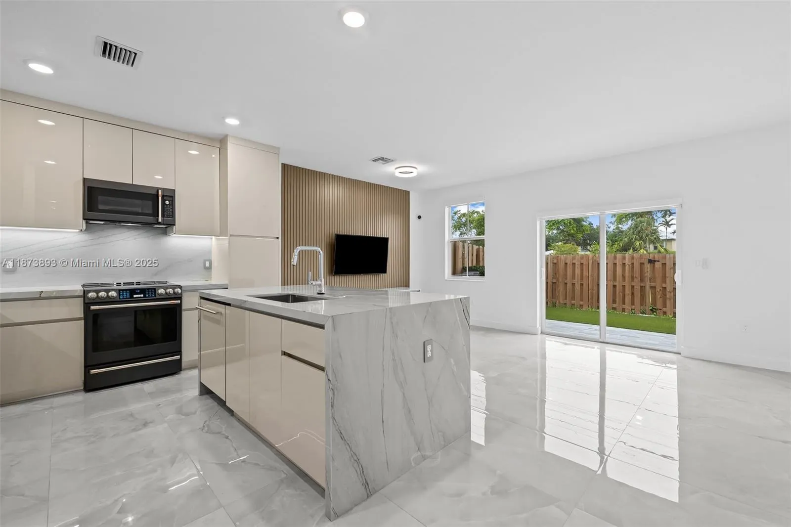 11853 NW 47th Mnr, #11853