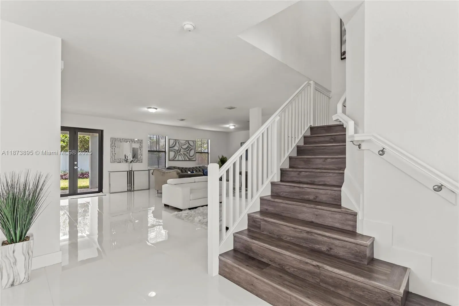 14841 SW 39th Ter