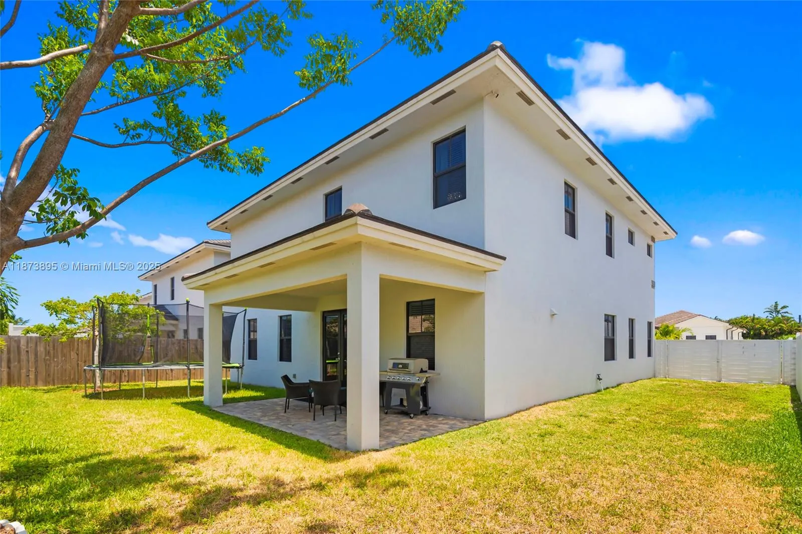 14841 SW 39th Ter
