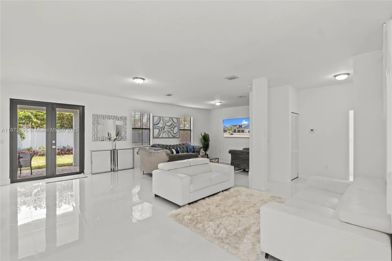 14841 SW 39th Ter