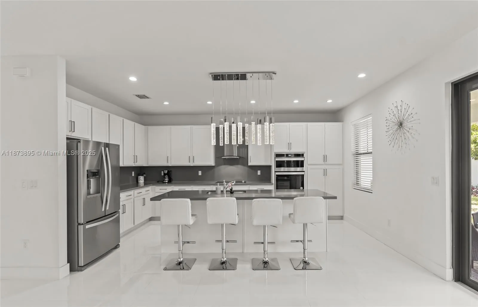 14841 SW 39th Ter