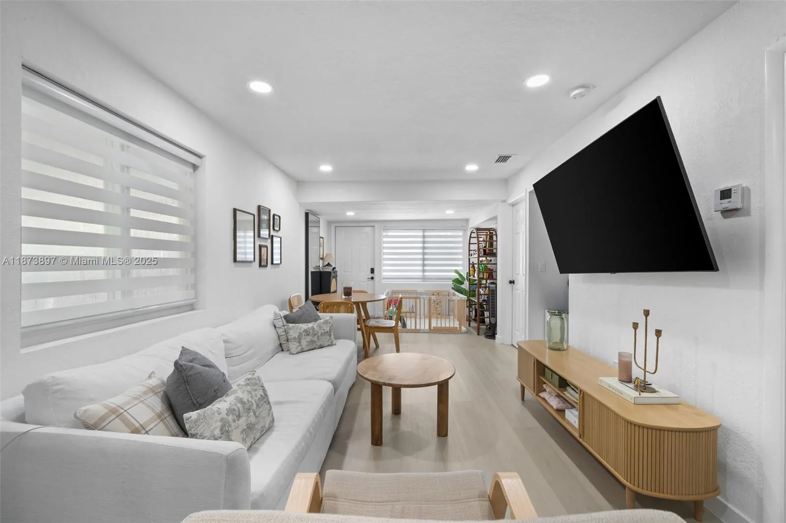 2170 NW 84th St