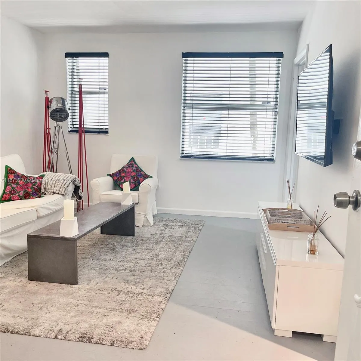 1550 Drexel Ave, #105