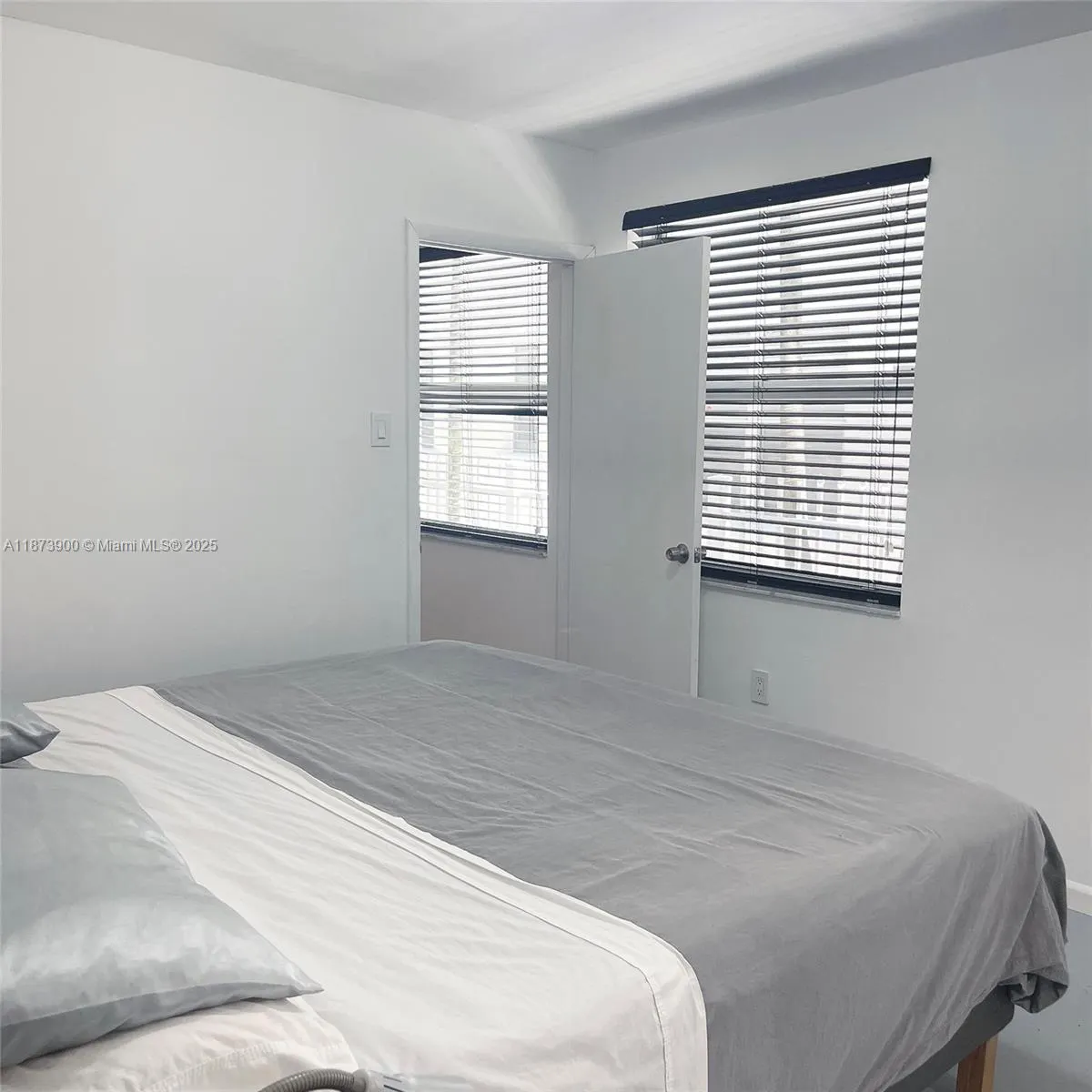 1550 Drexel Ave, #105