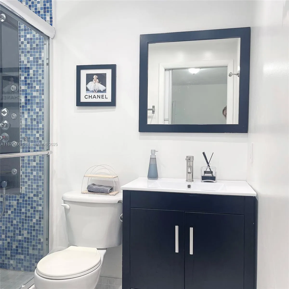 1550 Drexel Ave, #105