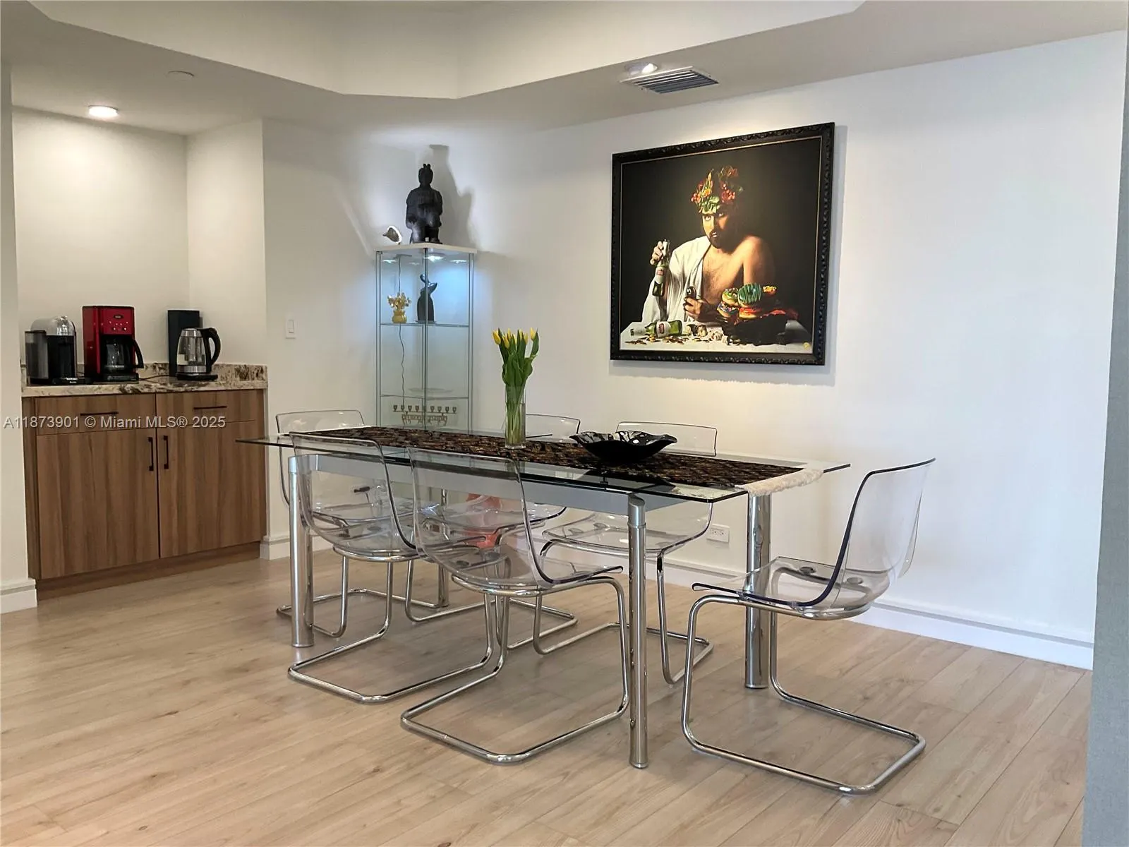 20191 E Country Club Dr, #1903