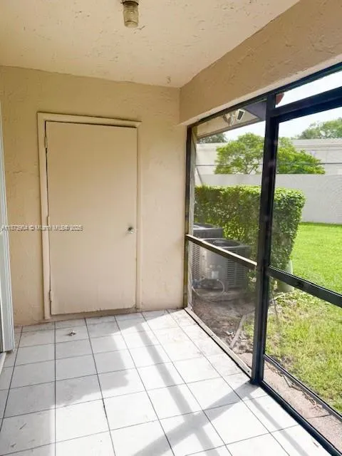 8951 W Sunrise Blvd
