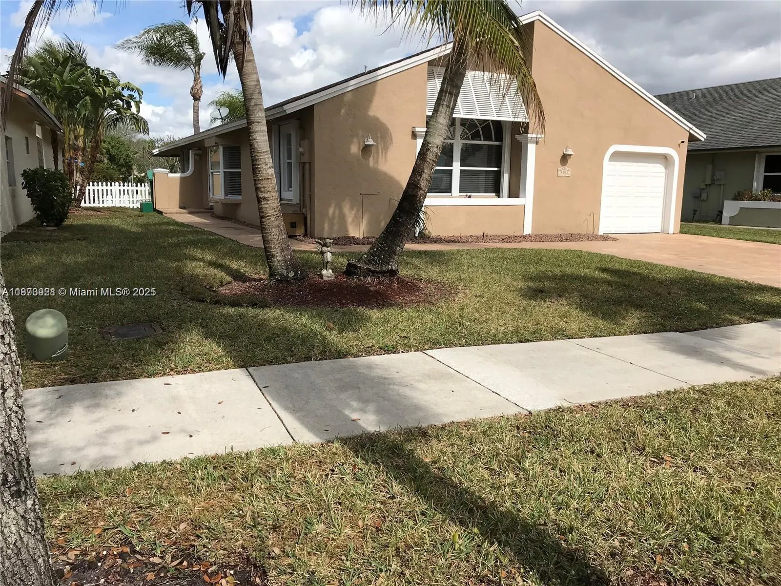 9803 SW 59th St, #0