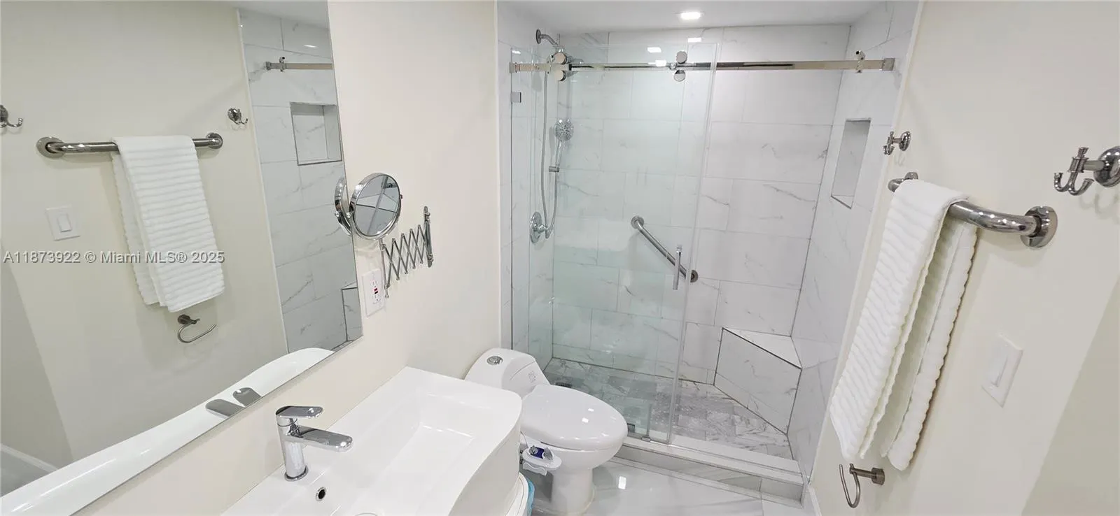 6917 Collins Ave, #1212