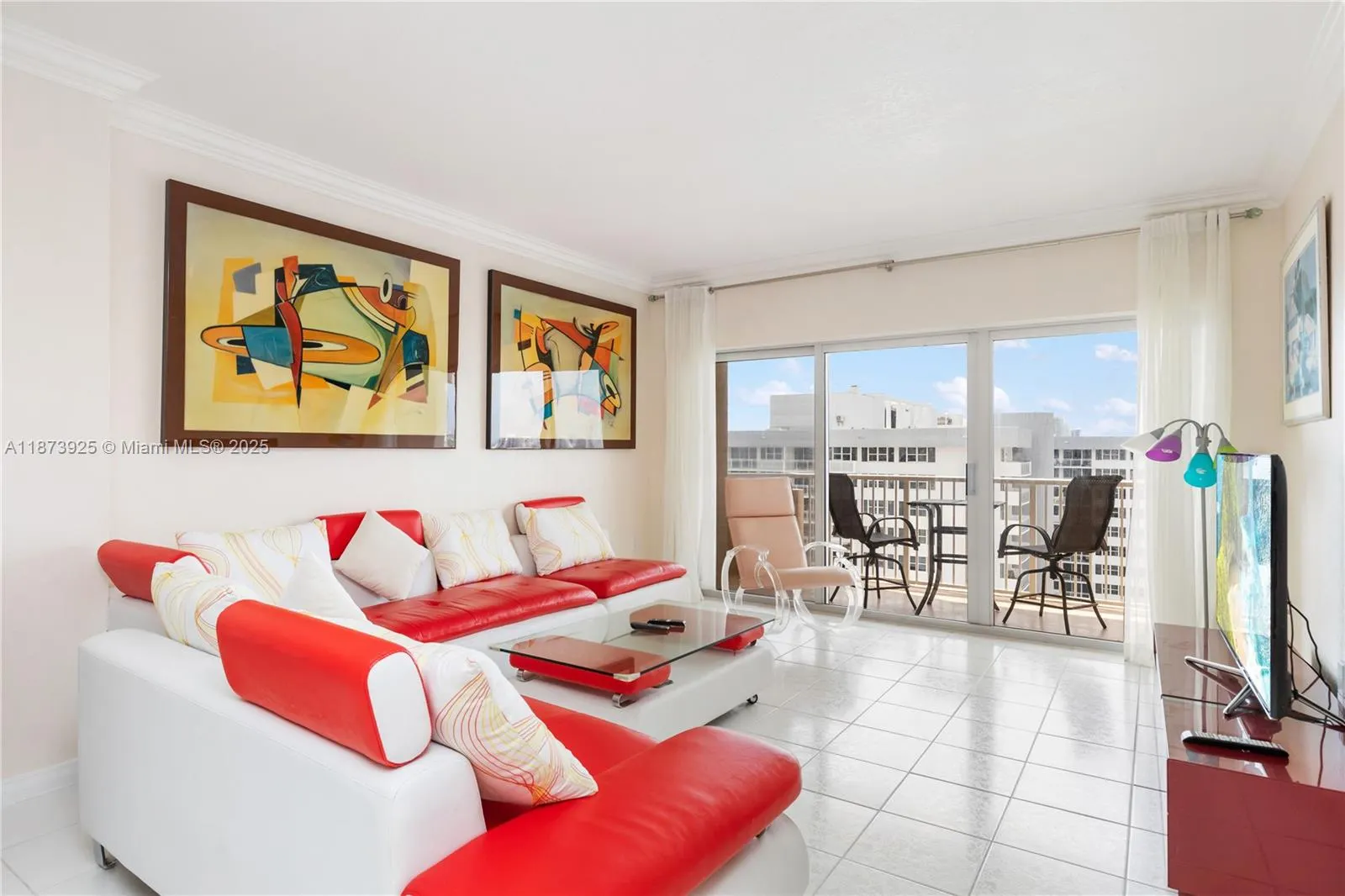 1980 S Ocean Dr, #22L