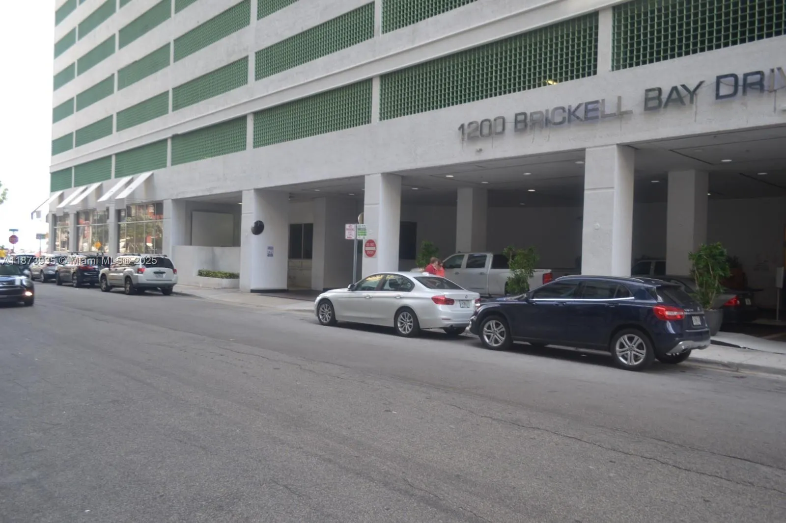 1200 Brickell Bay Dr, #2308