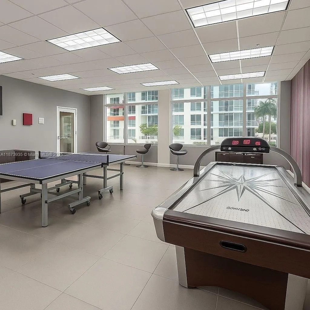 1200 Brickell Bay Dr, #2308