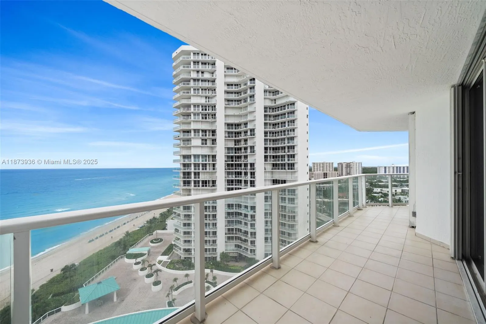 16485 Collins Ave, #1632
