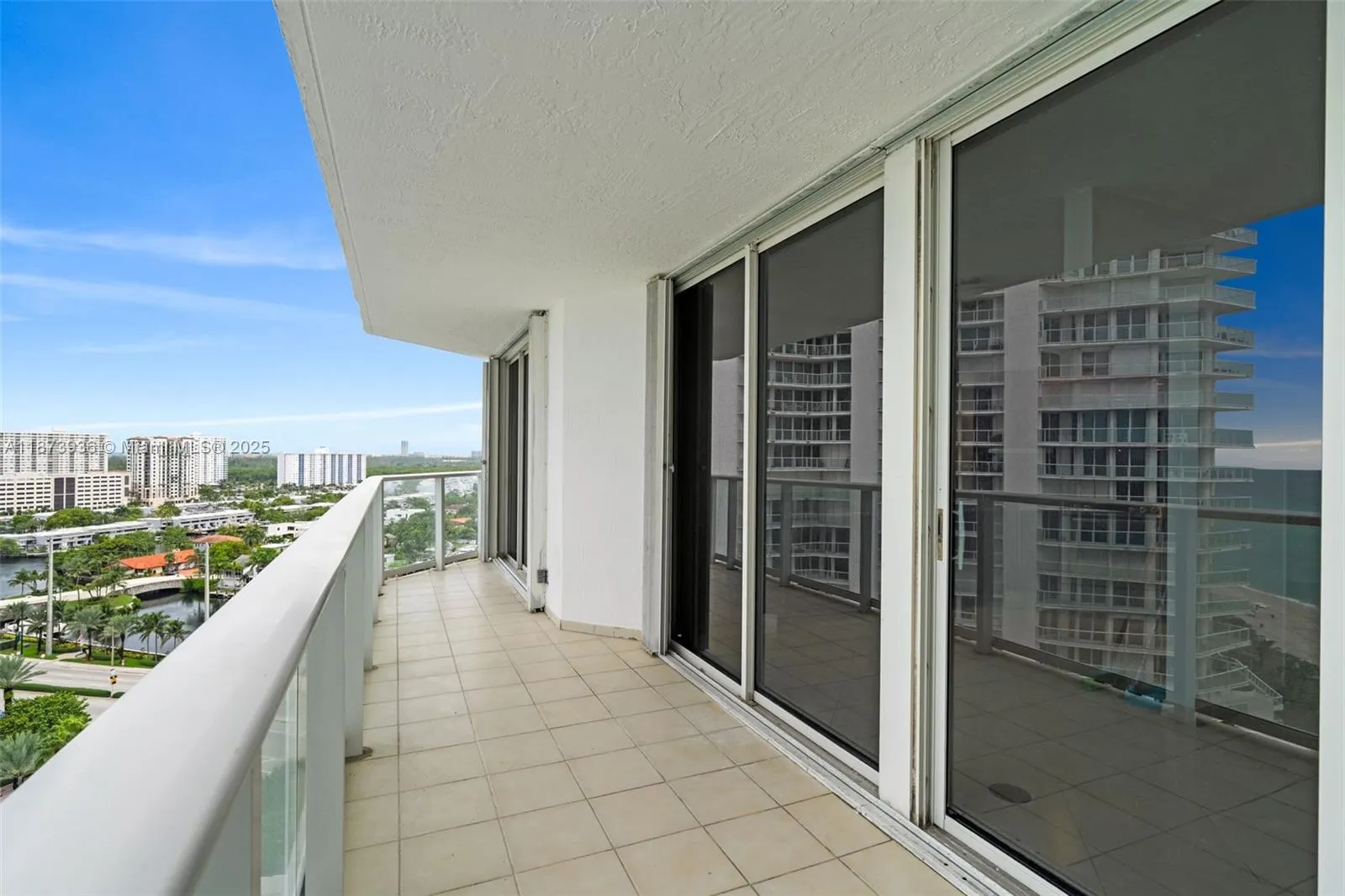 16485 Collins Ave, #1632