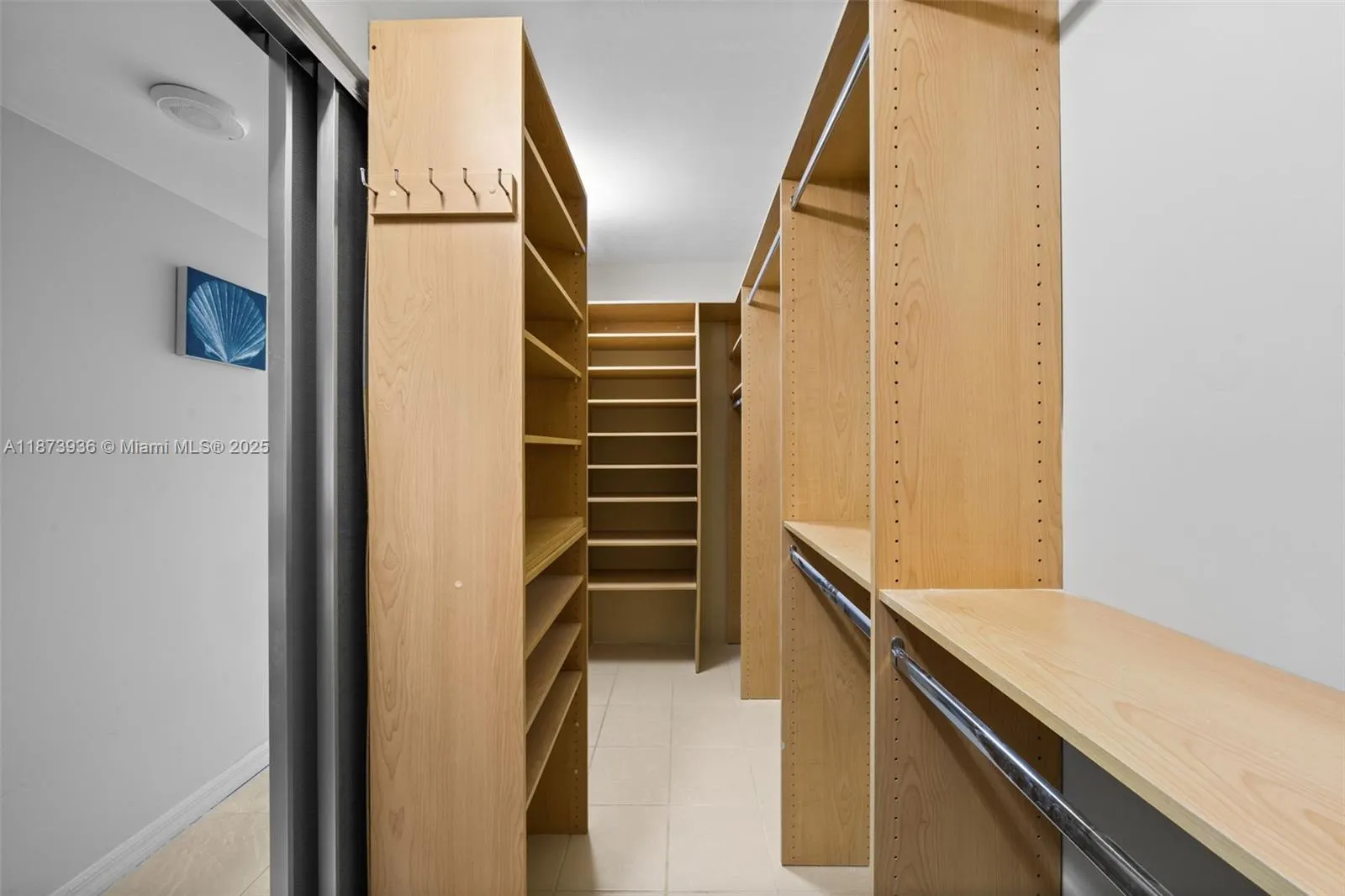 16485 Collins Ave, #1632