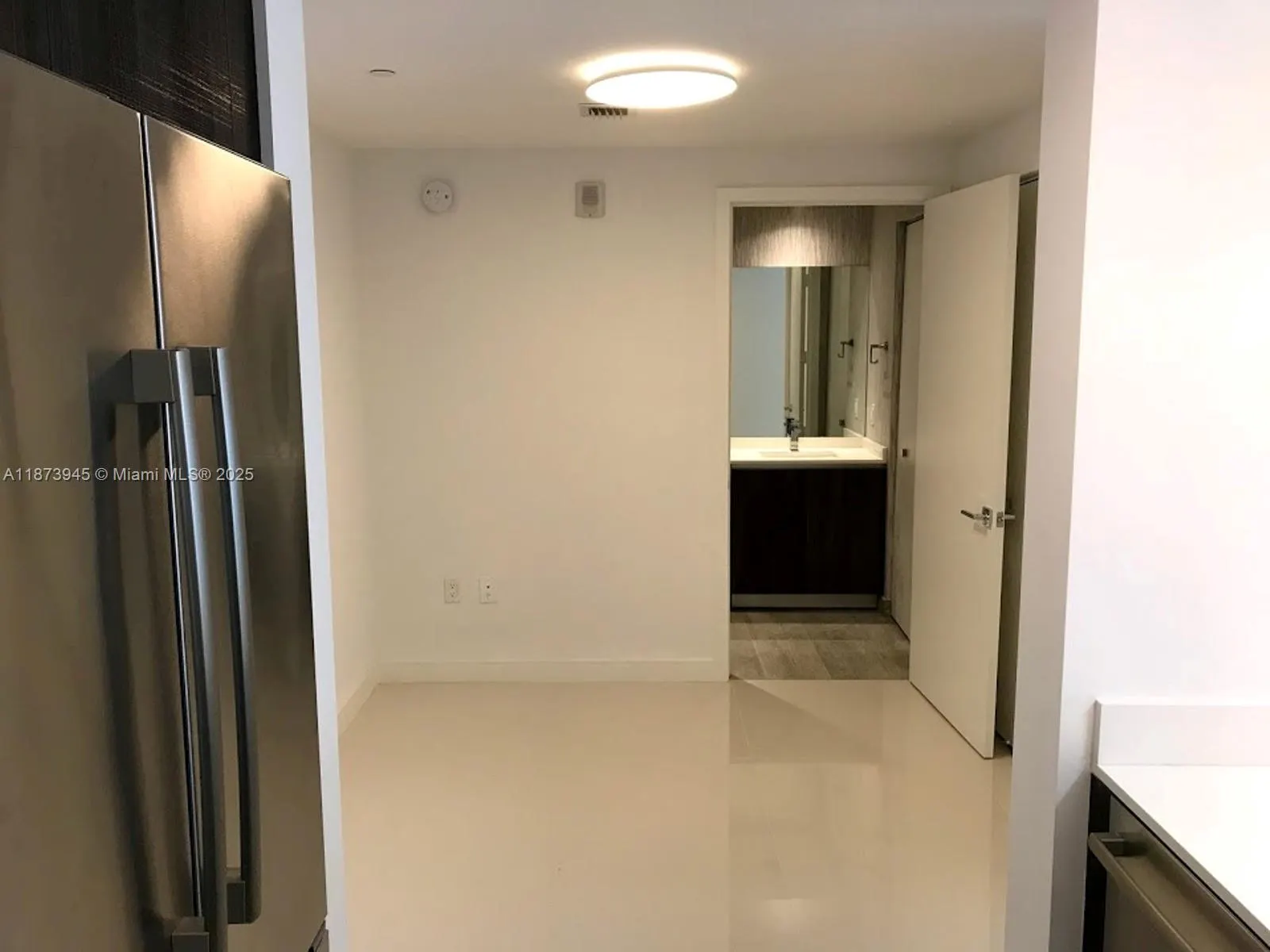 488 NE 18, #3609