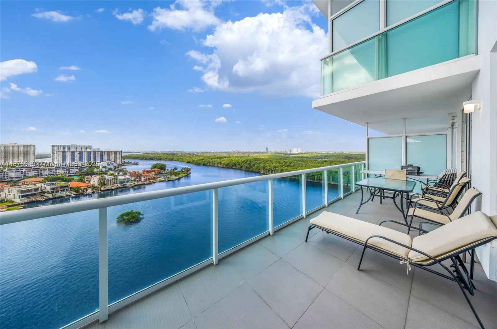 400 Sunny Isles Blvd, #1603