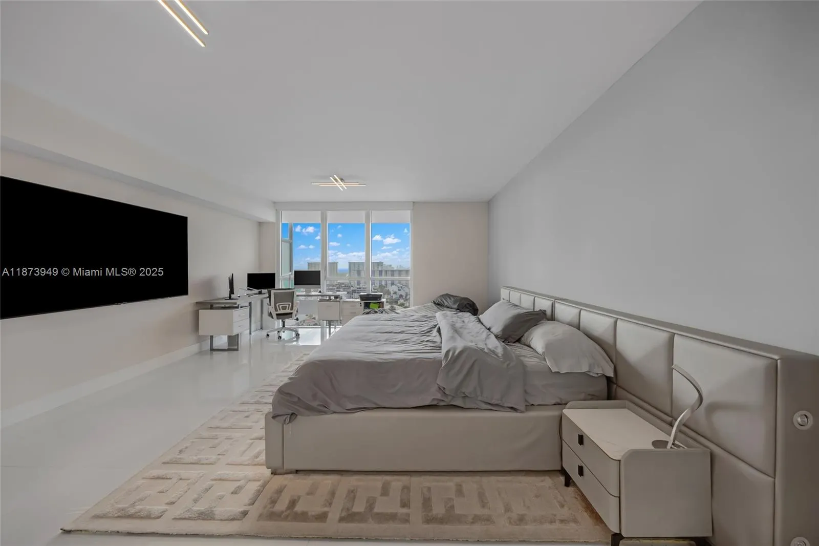 400 Sunny Isles Blvd, #1603