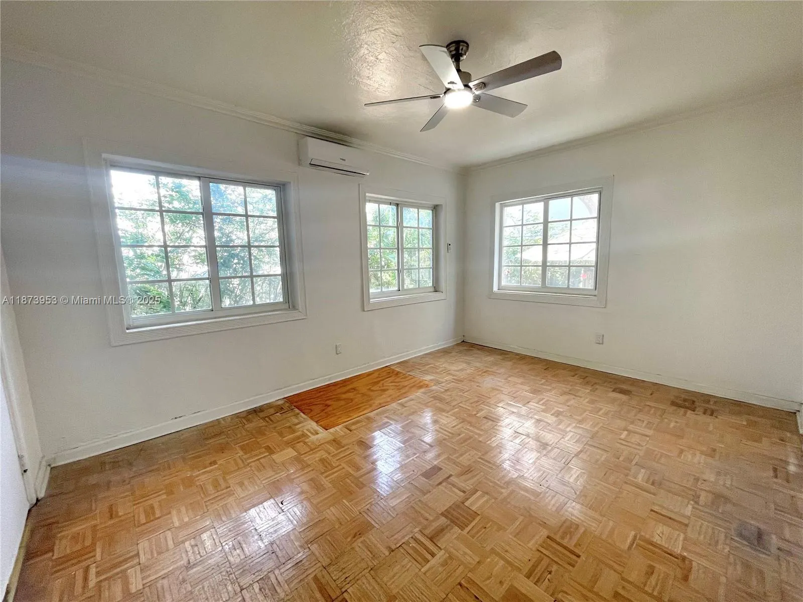1619 Meridian Ave, #3