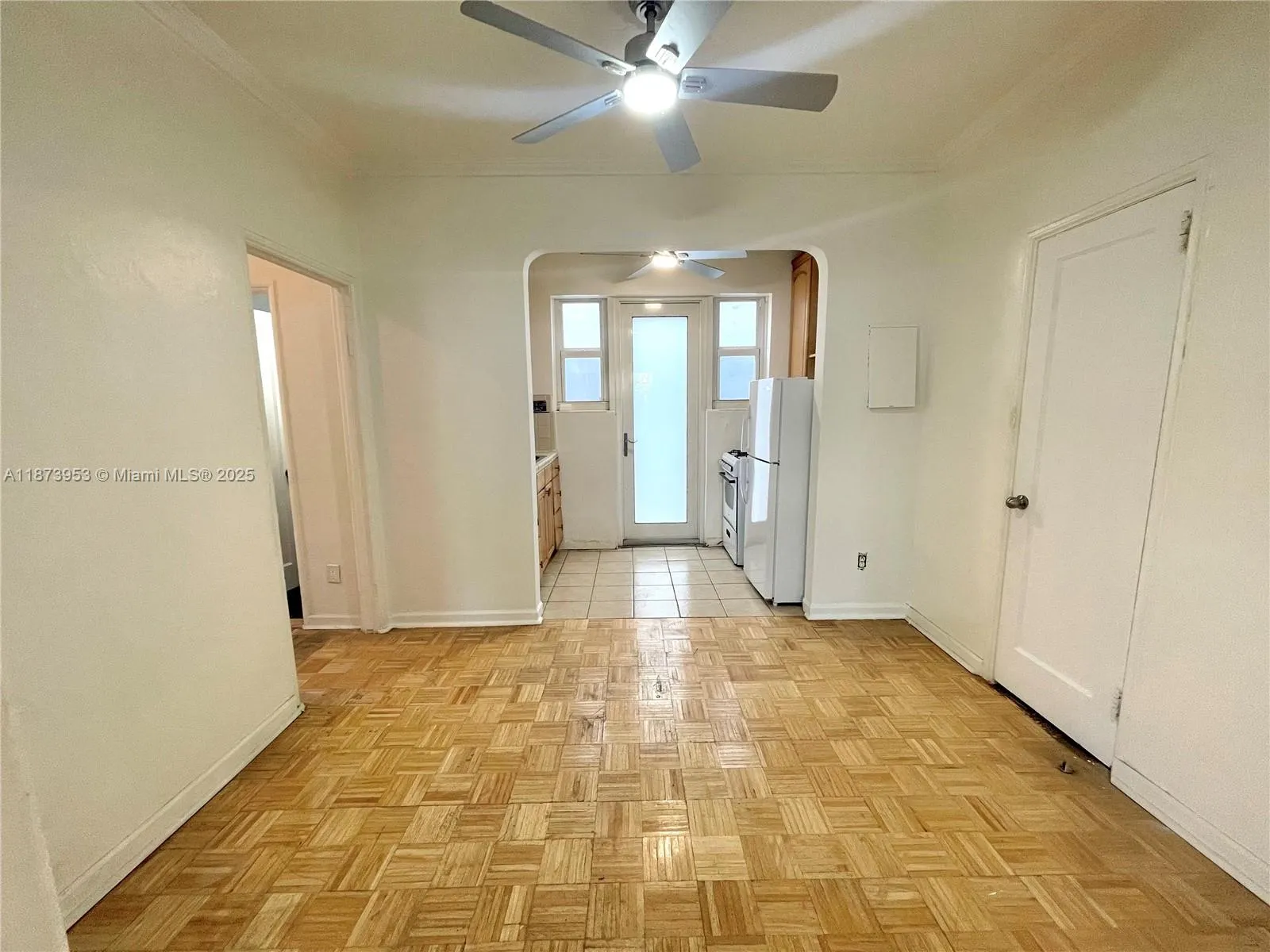 1619 Meridian Ave, #3