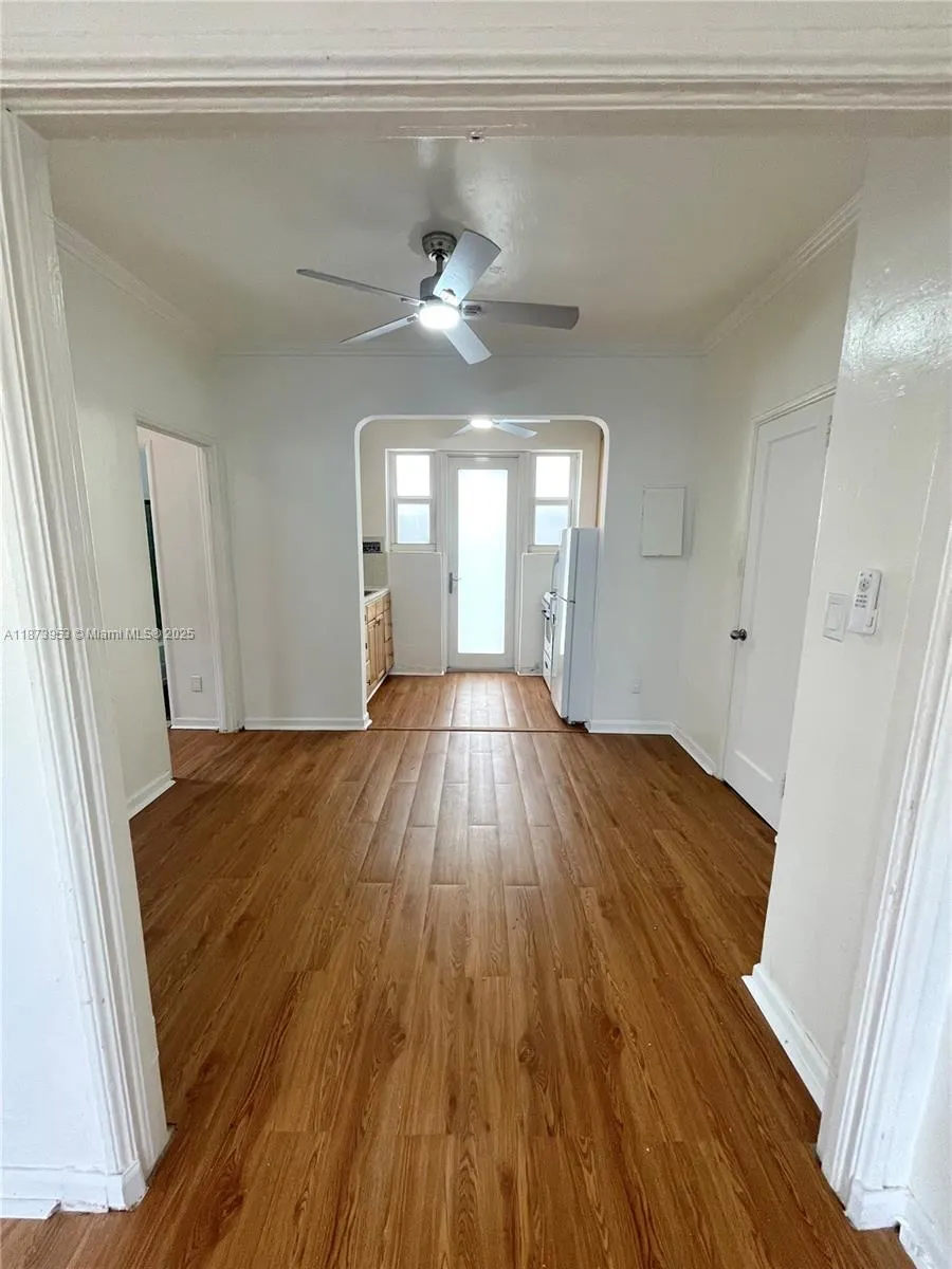 1619 Meridian Ave, #3