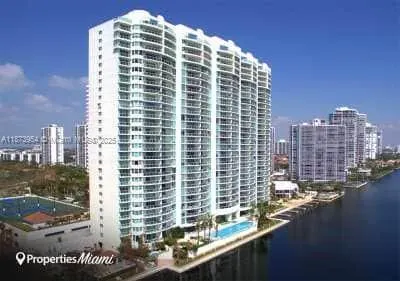 3675 N Country Club Dr, #2209