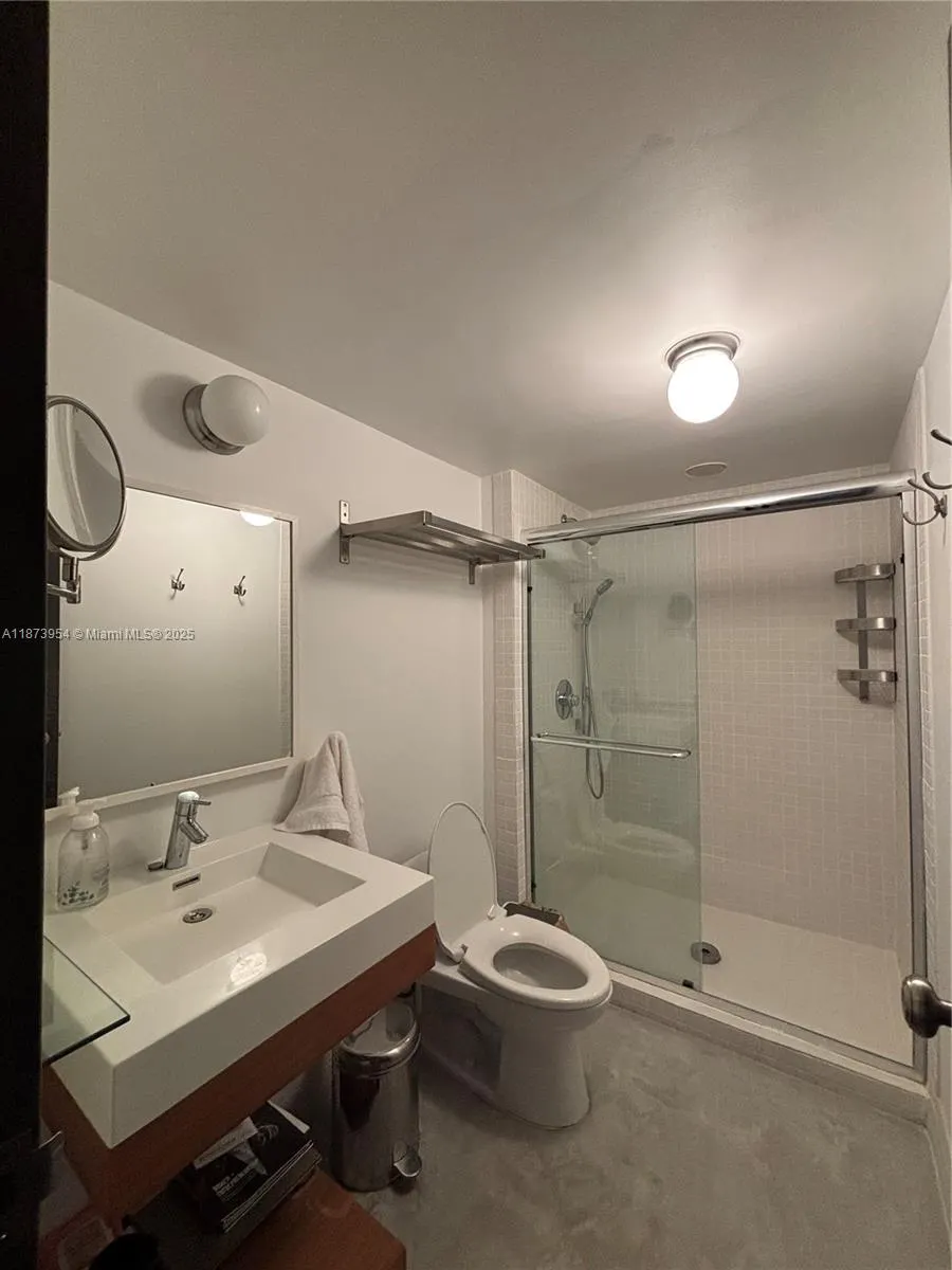 3675 N Country Club Dr, #2209