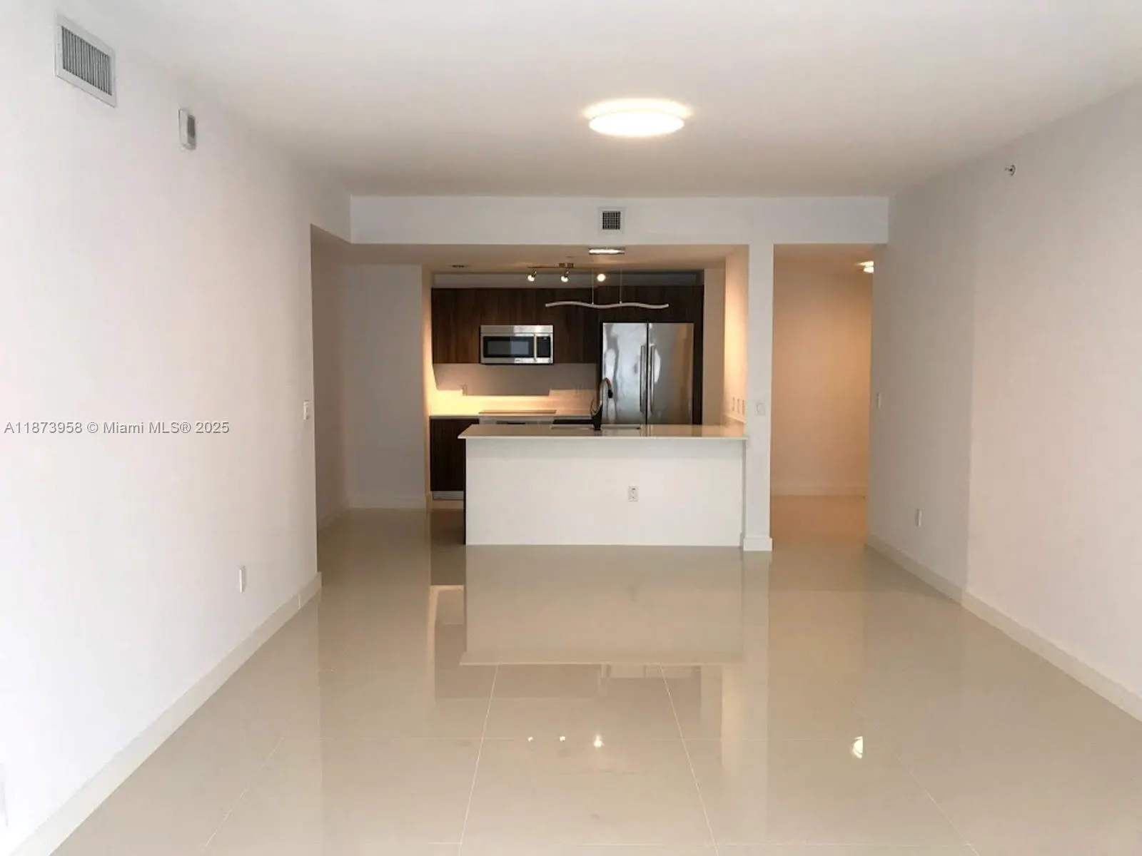 488 NE 18, #3609