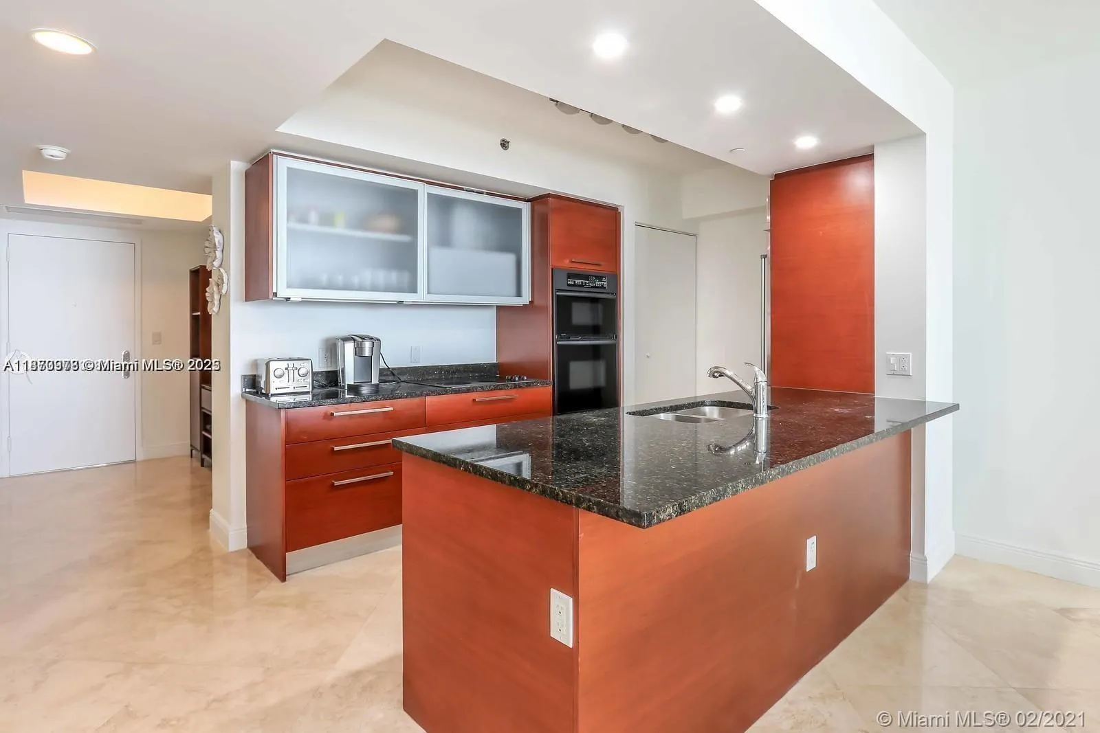 1830 S Ocean Dr, #3704