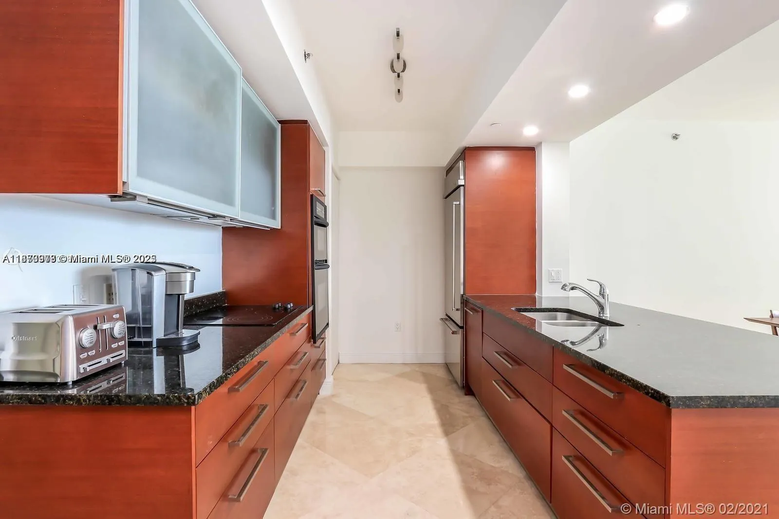 1830 S Ocean Dr, #3704
