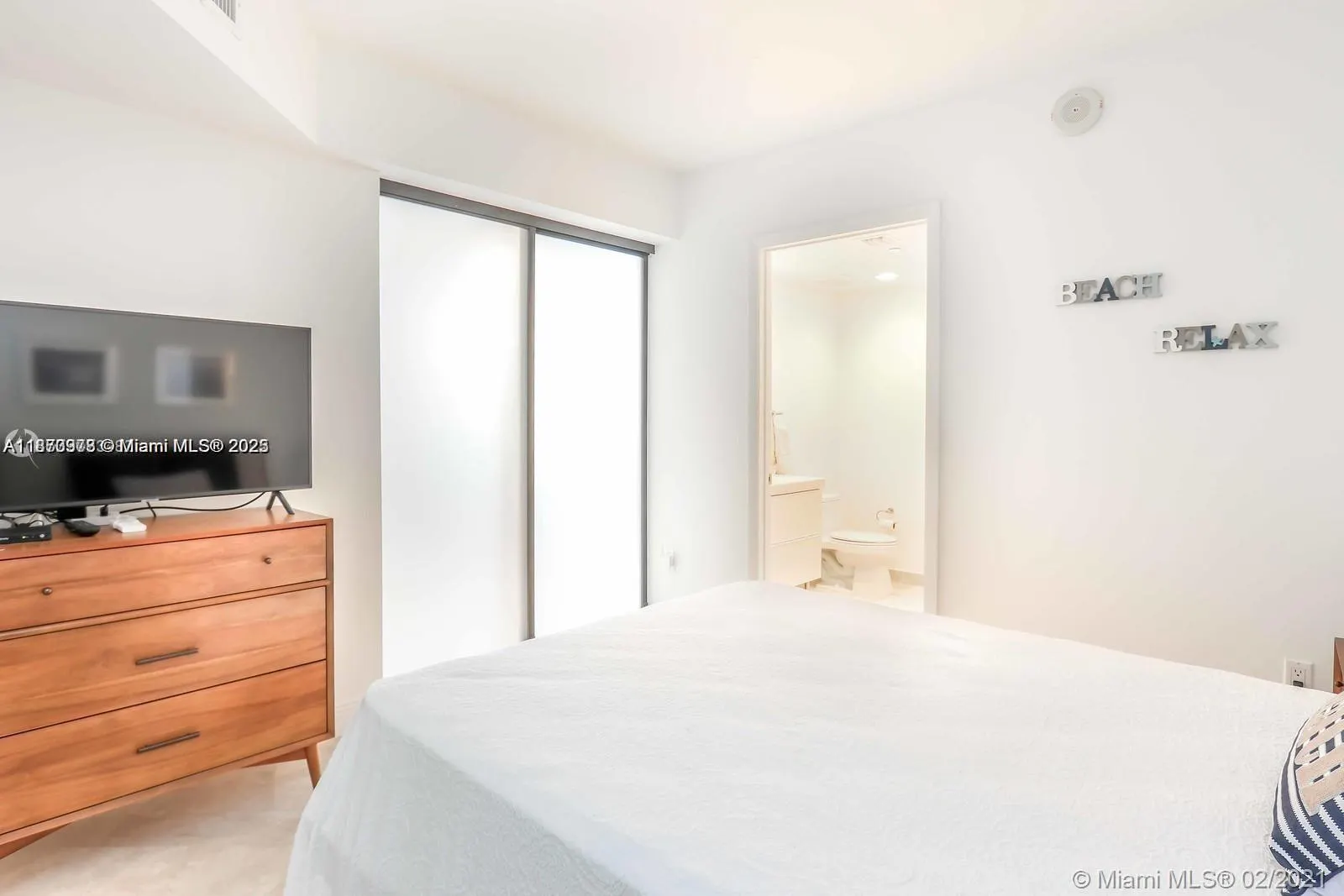 1830 S Ocean Dr, #3704