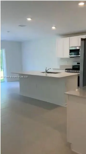5034 BARNET, #5034