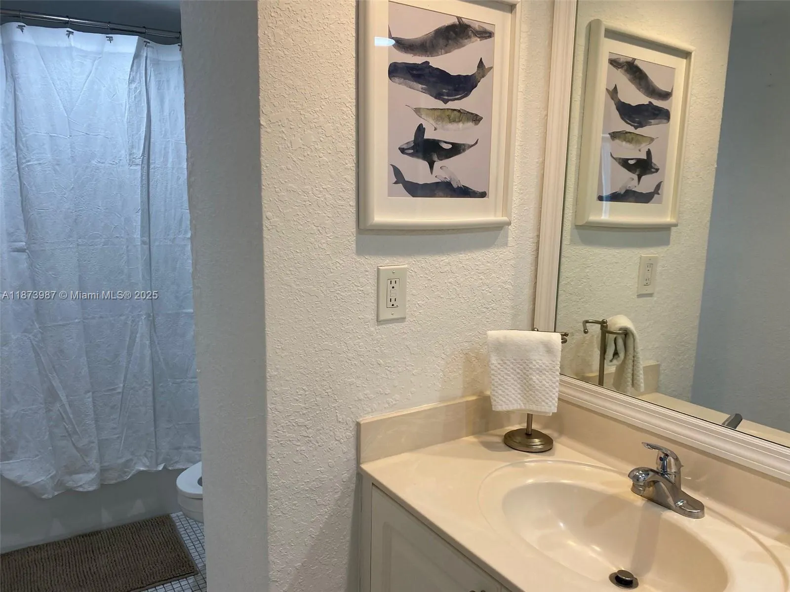 4001 S Ocean Dr, #14F