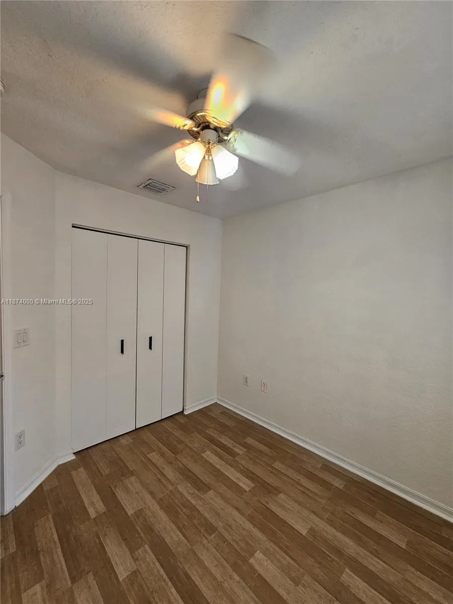 126 Hidden Ct Rd, #27-D