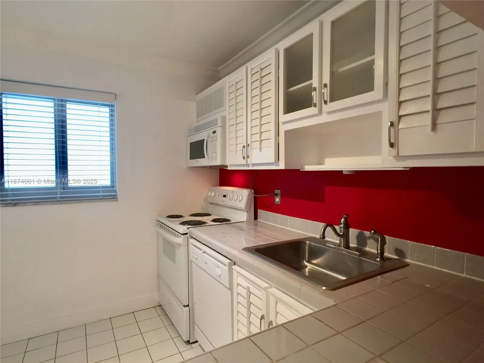 1025 Alton Rd, #507