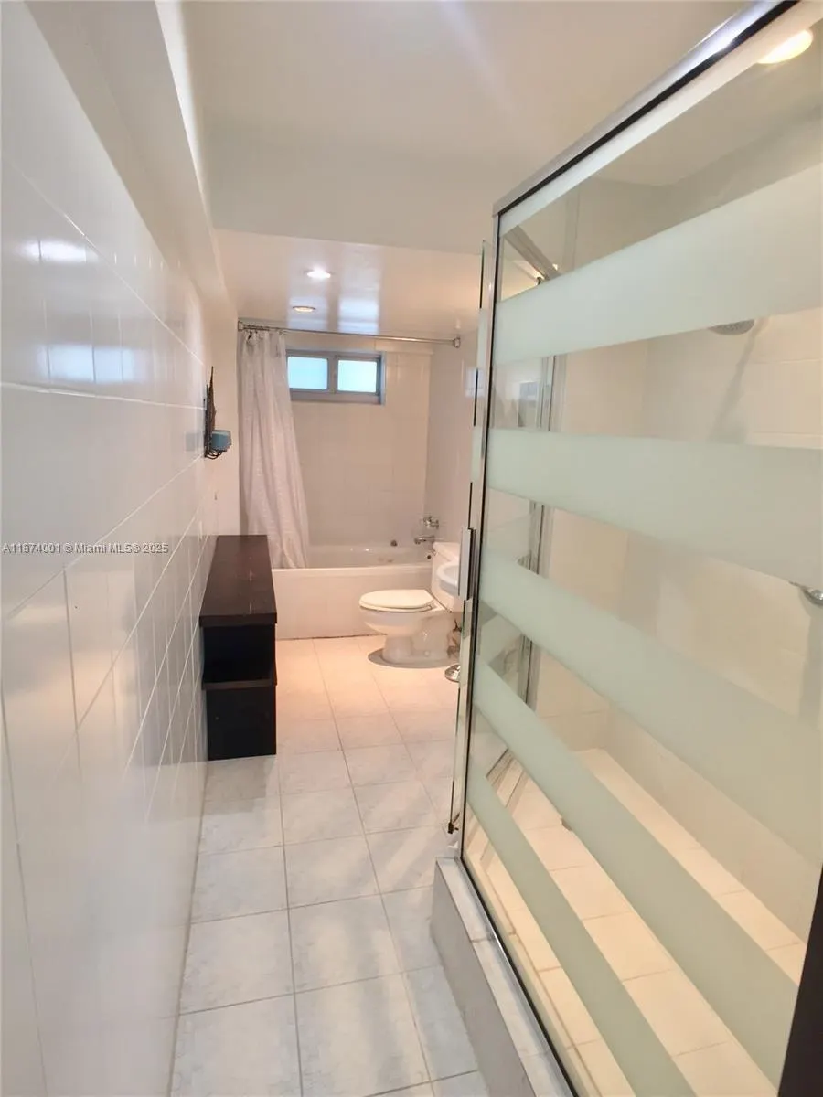1025 Alton Rd, #507