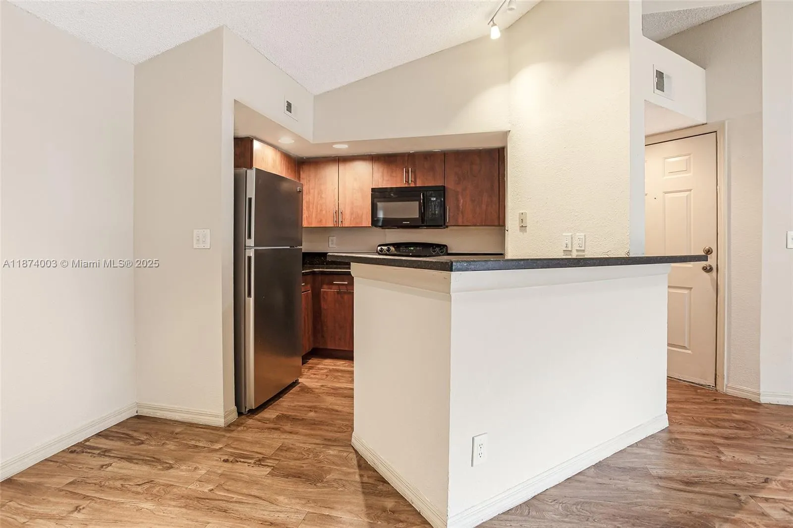 643 Vista Isles Dr, #1821