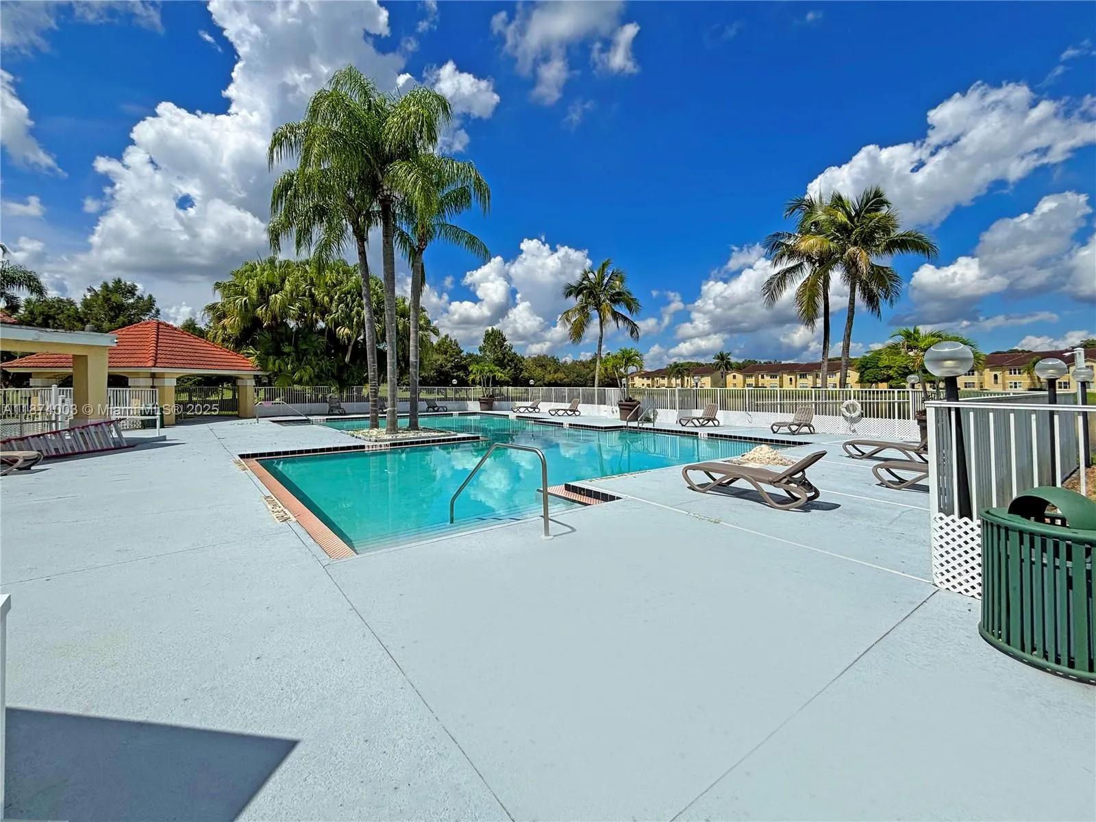 643 Vista Isles Dr, #1821