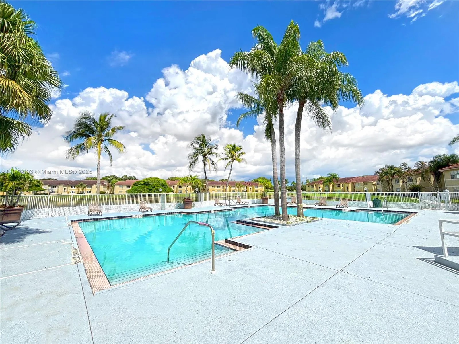643 Vista Isles Dr, #1821