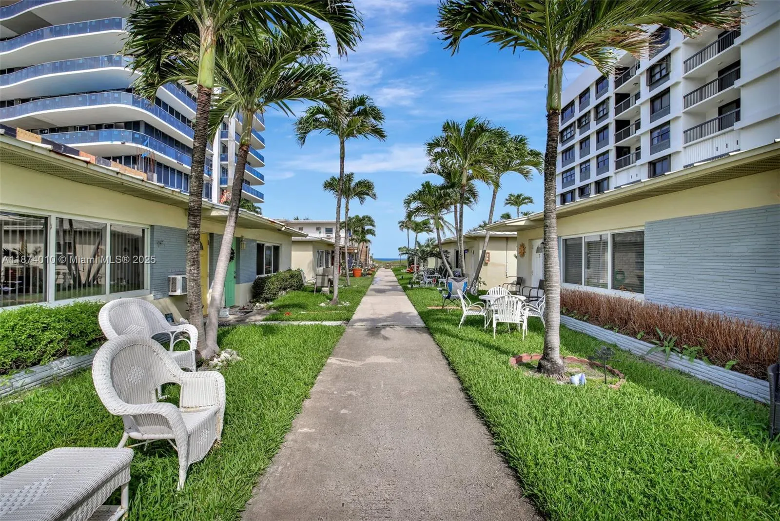 820 N Ocean Blvd, #1