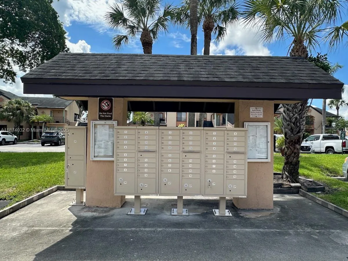 8211 NW 191st St, #3-C