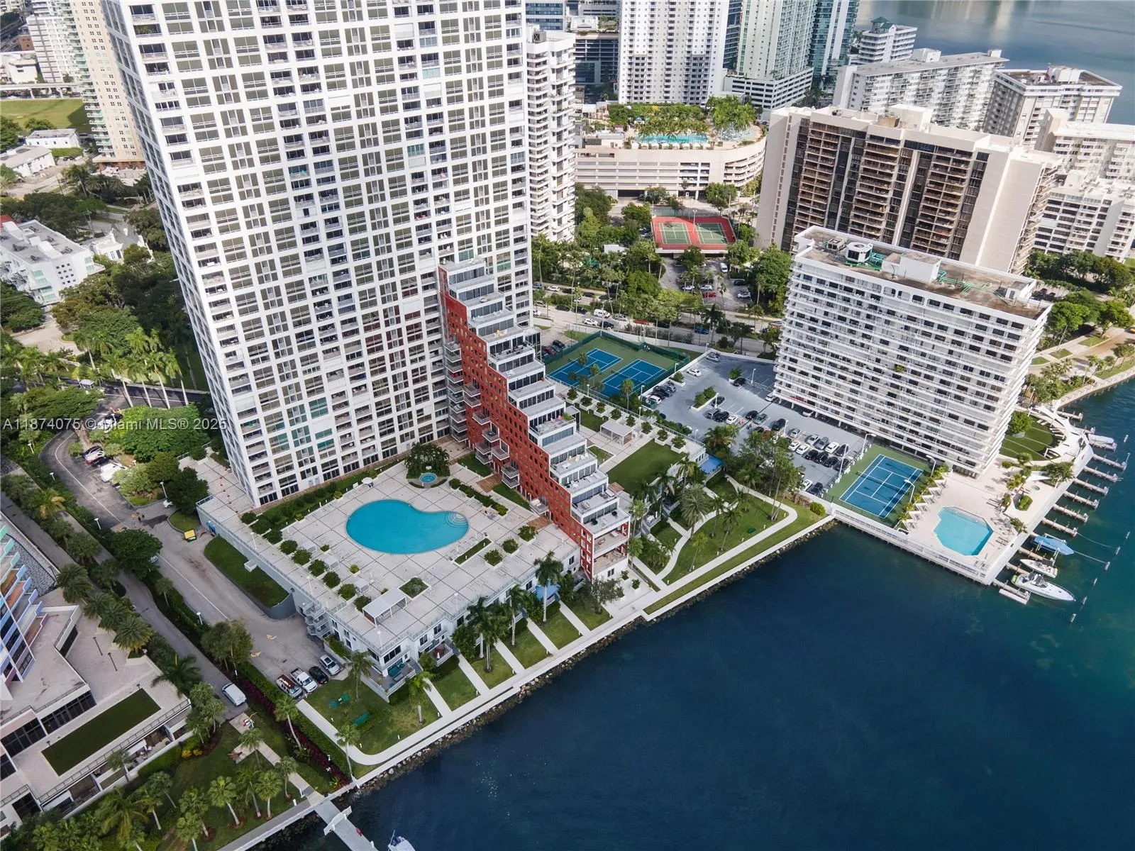 1541 Brickell Ave, #C-1007