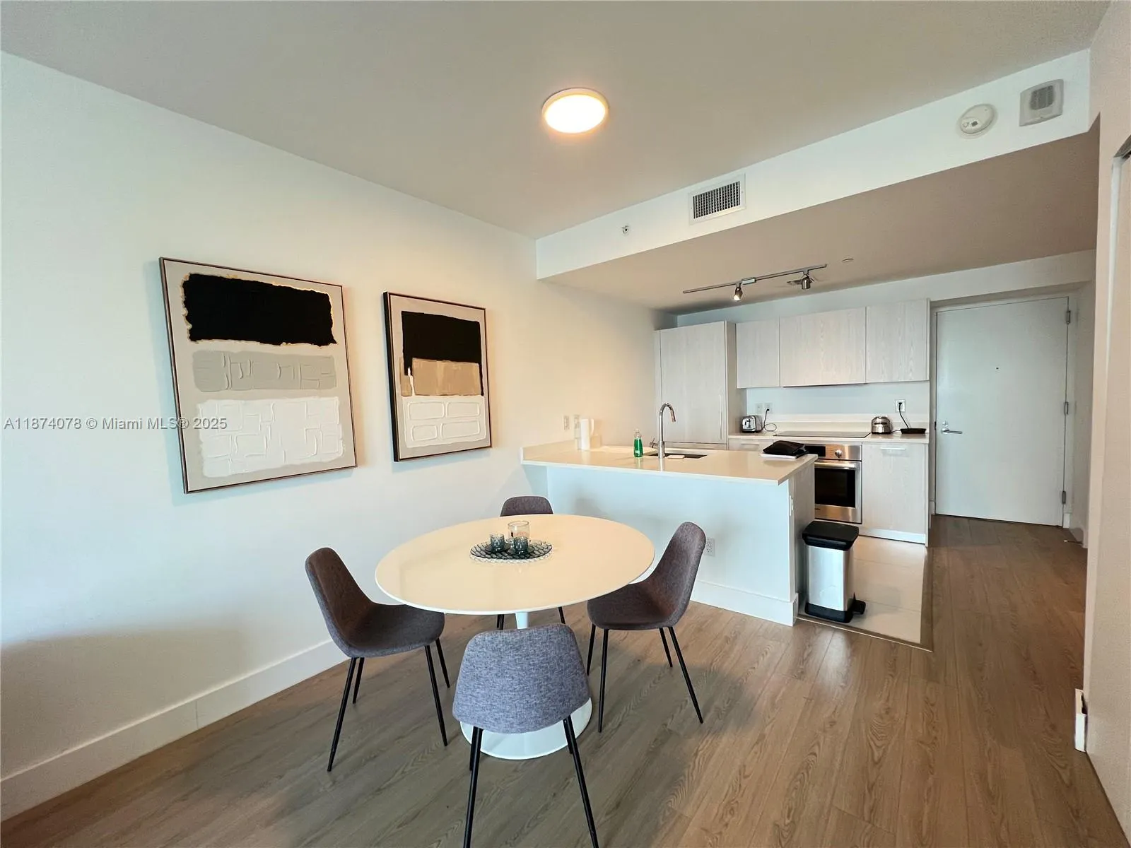 501 NE 31st St, #1202