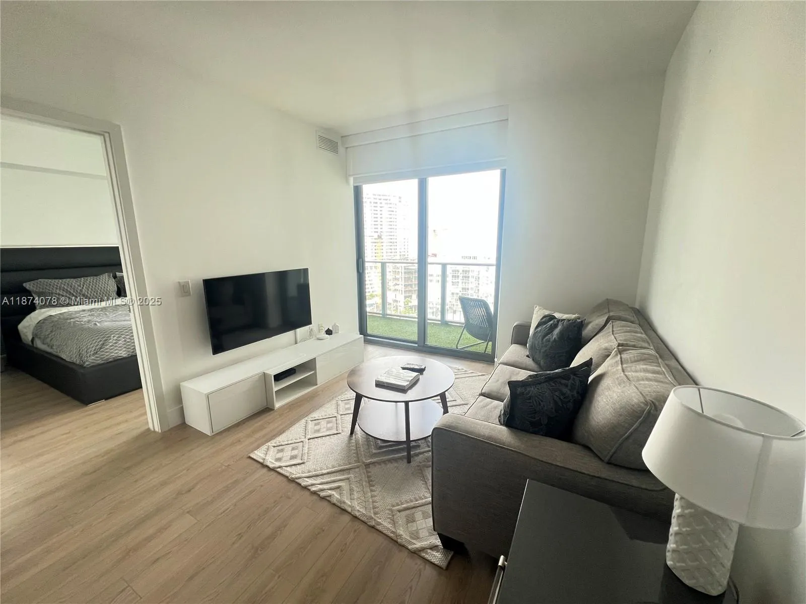 501 NE 31st St, #1202