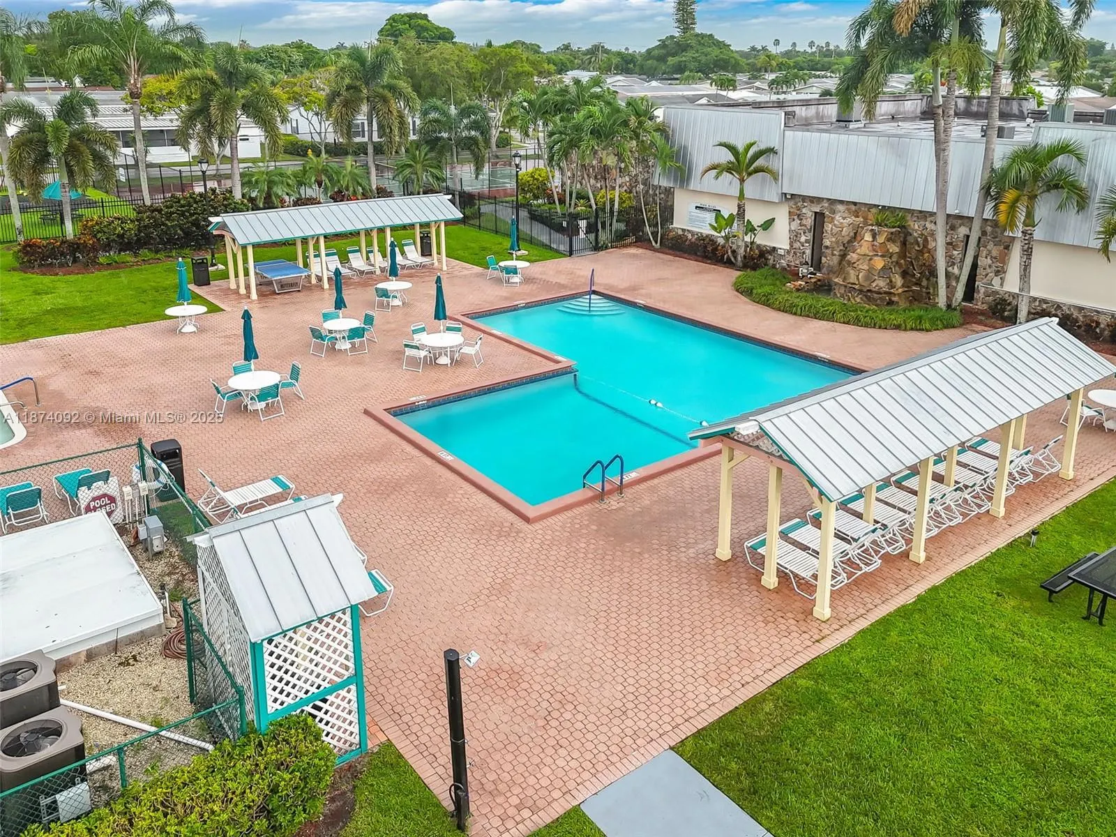 12850 W State Rd #1 Gardenia Ln