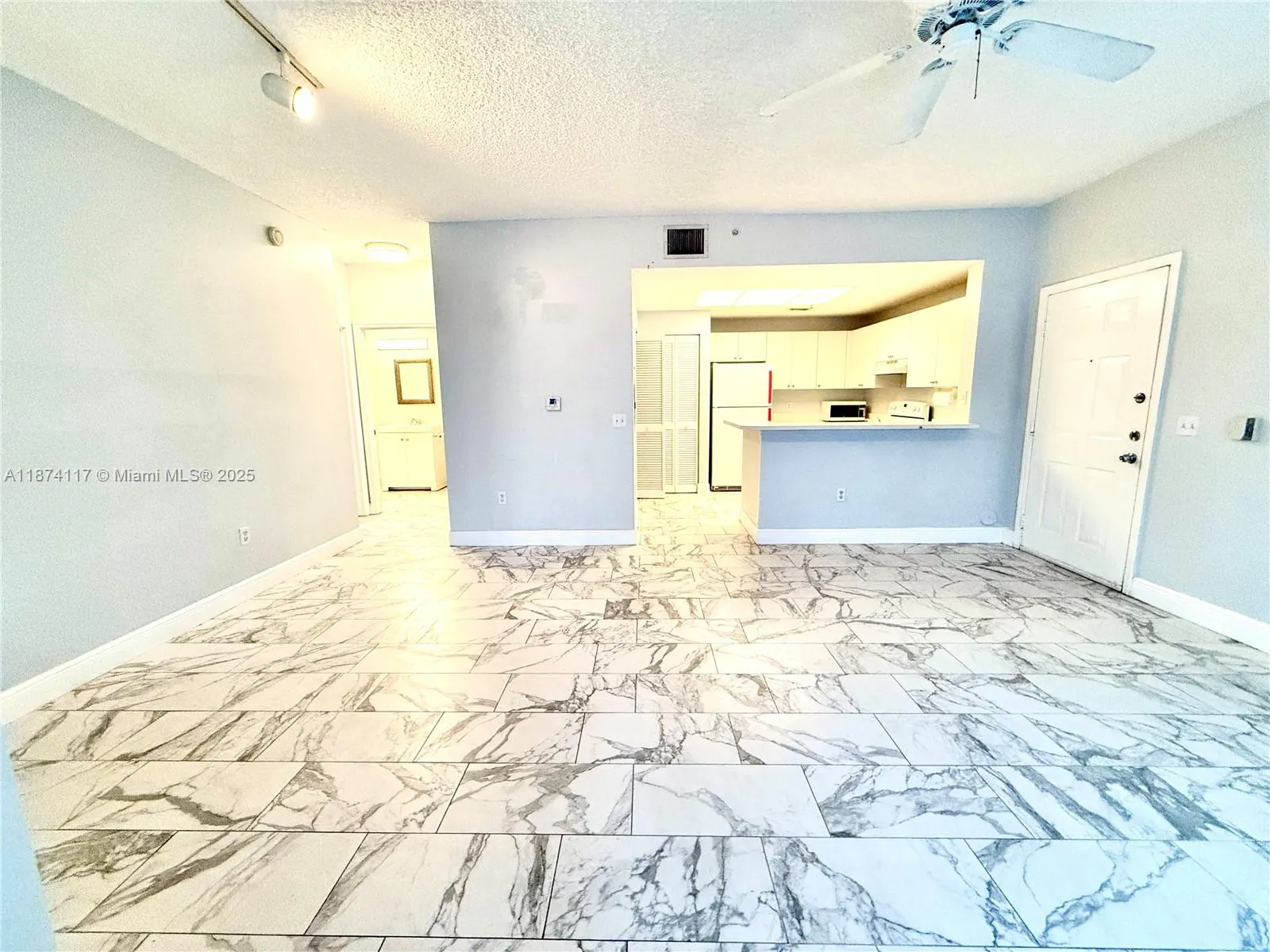2015 SE 10th Ave, #127